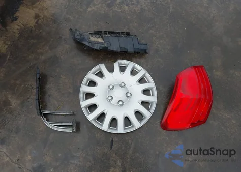 2015 Nissan Rogue Select S from USA, damaged, VIN JN8AS5MT2FW657828